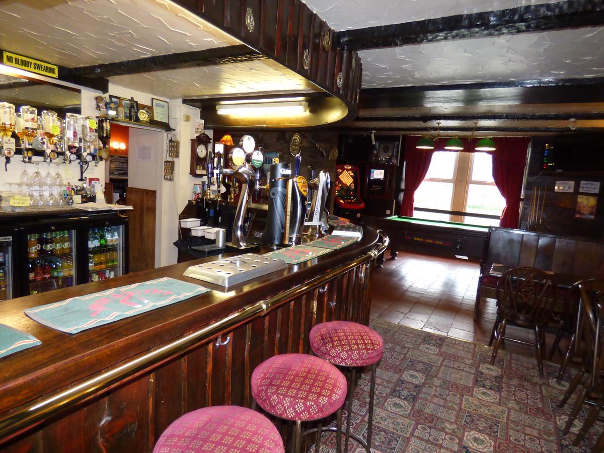 The Belted Will Inn Farlam エクステリア 写真